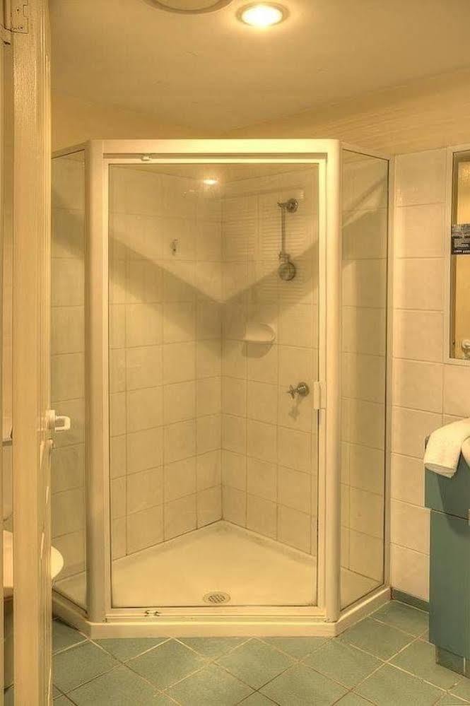 Aparthotel Surfers One 3*